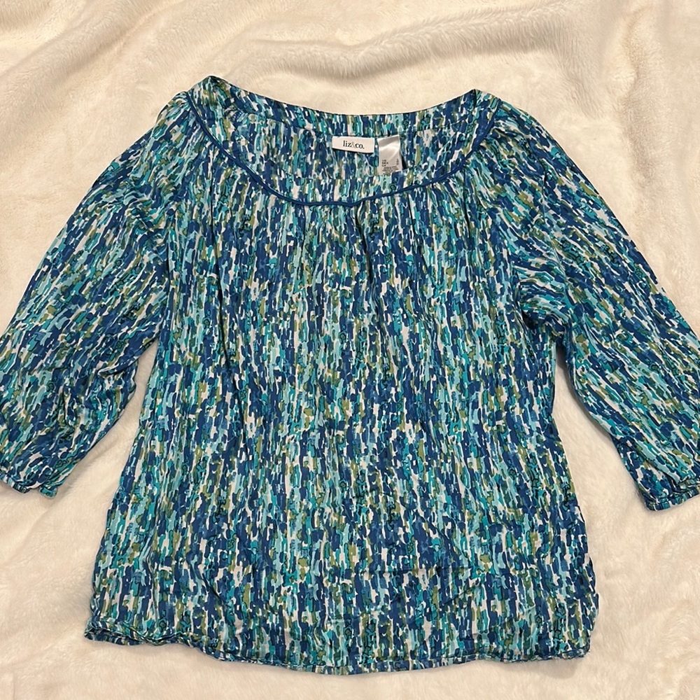 Blue Patterned Women's Top by liz & co. Size Large